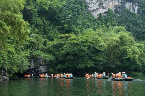 Ninh Binh Boat Tours