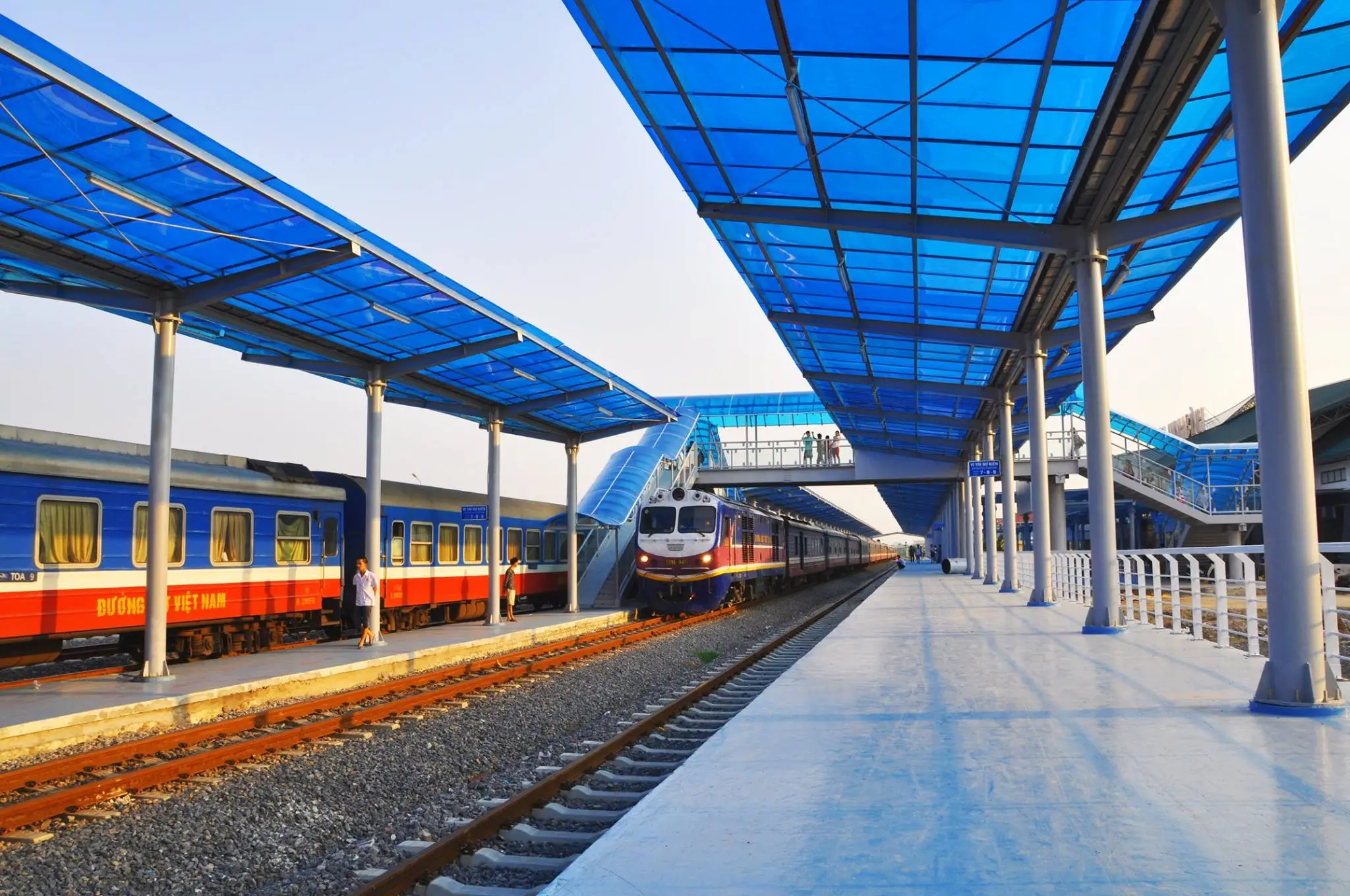 Train departure from Ninh Binh Railway Station 