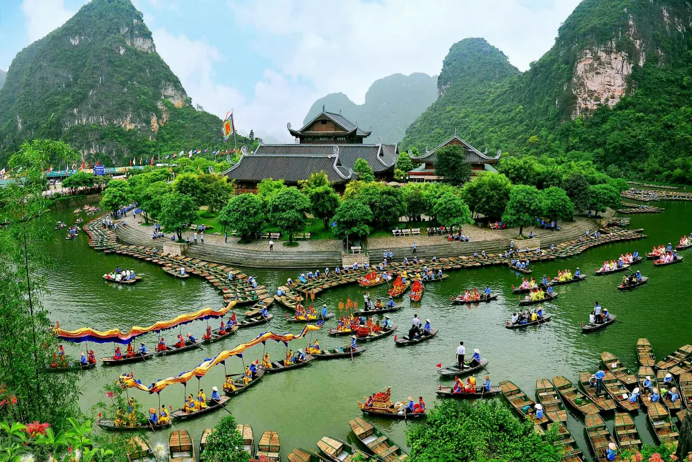 Trang An tour
