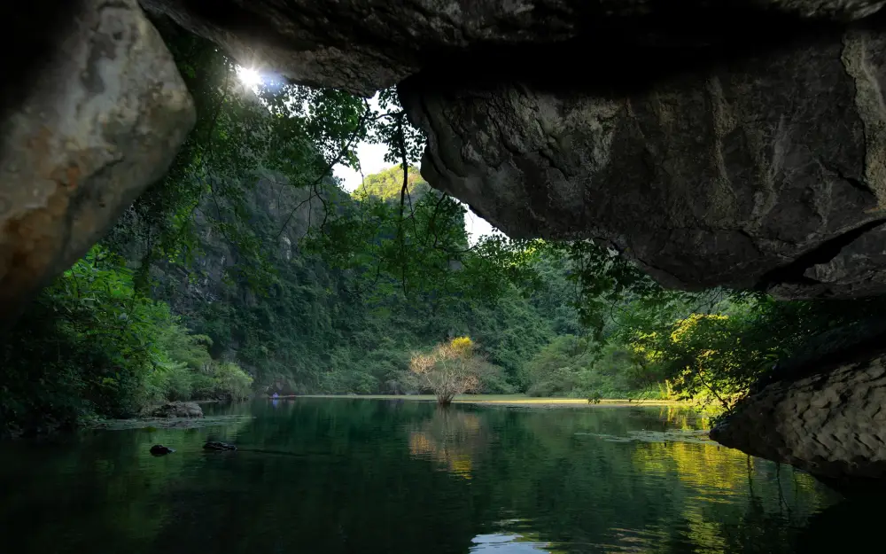 Trang An Grottoes