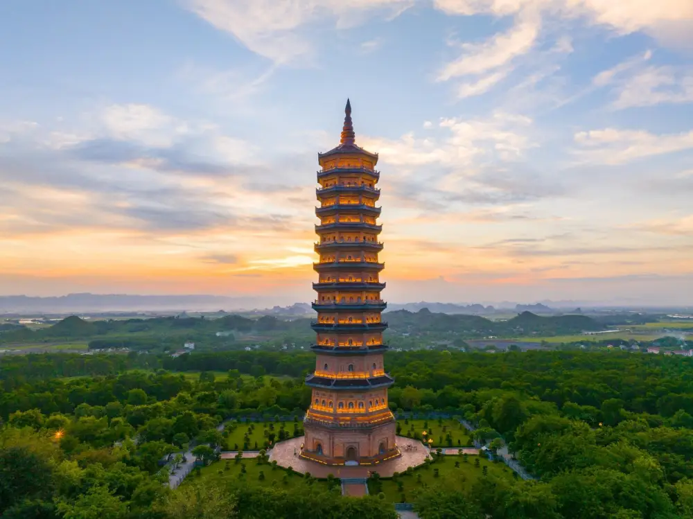 Bai dinh Pagoda at dawn
